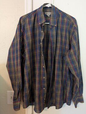 Men's long sleeve plaid shirt, button down